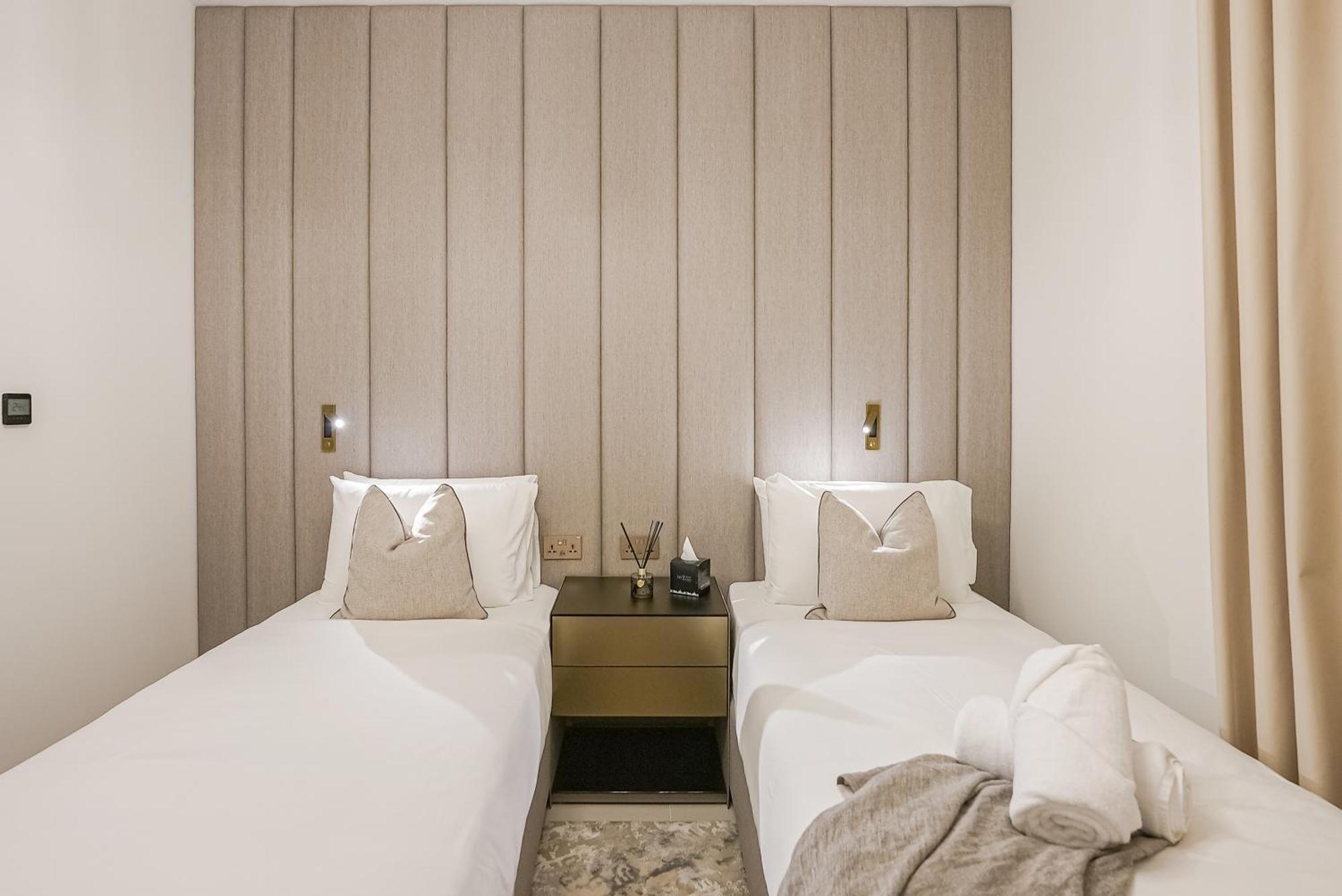Modern 2Br High Floor Haven In Vida Dubai Marina Apartman Kültér fotó