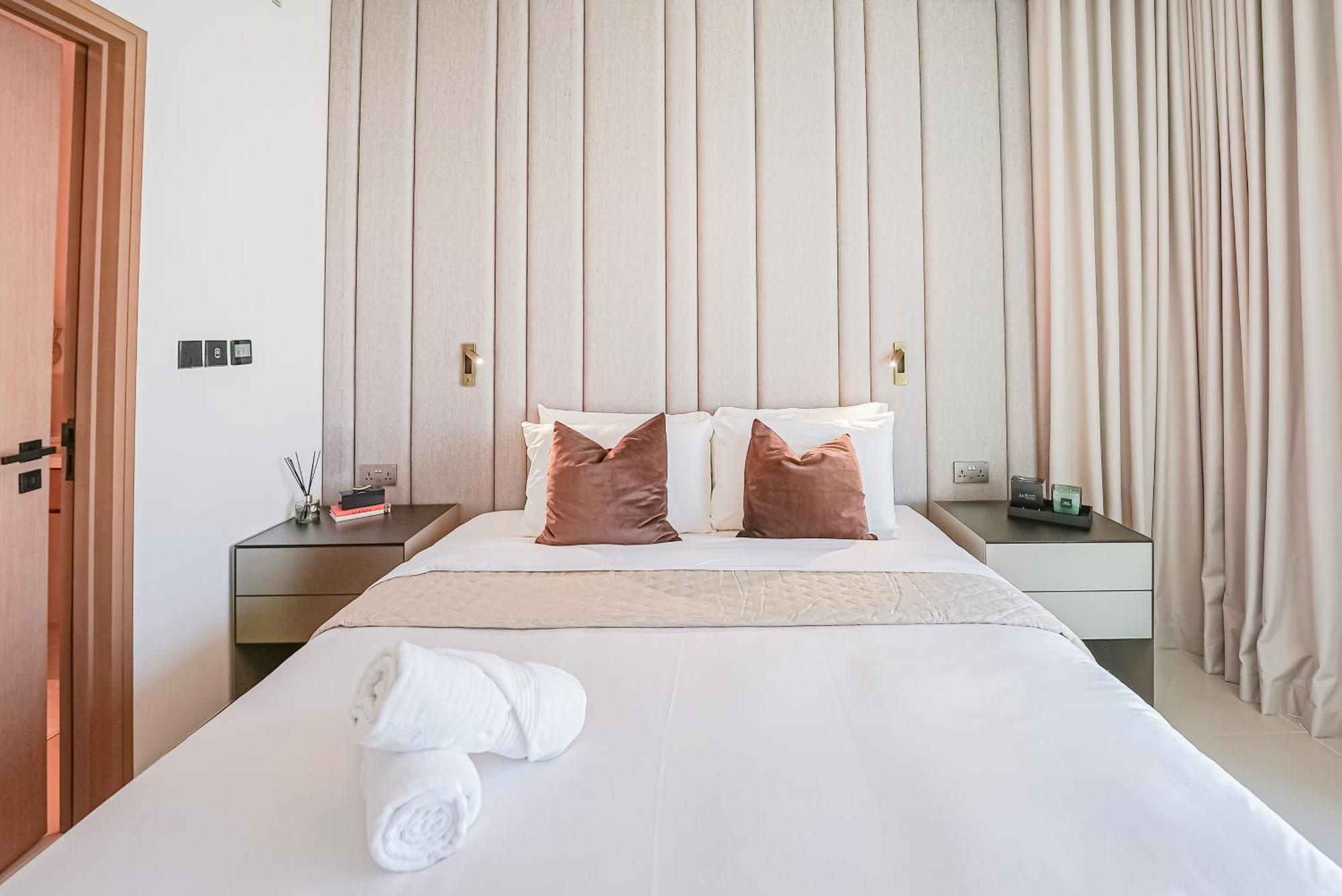 Modern 2Br High Floor Haven In Vida Dubai Marina Apartman Kültér fotó