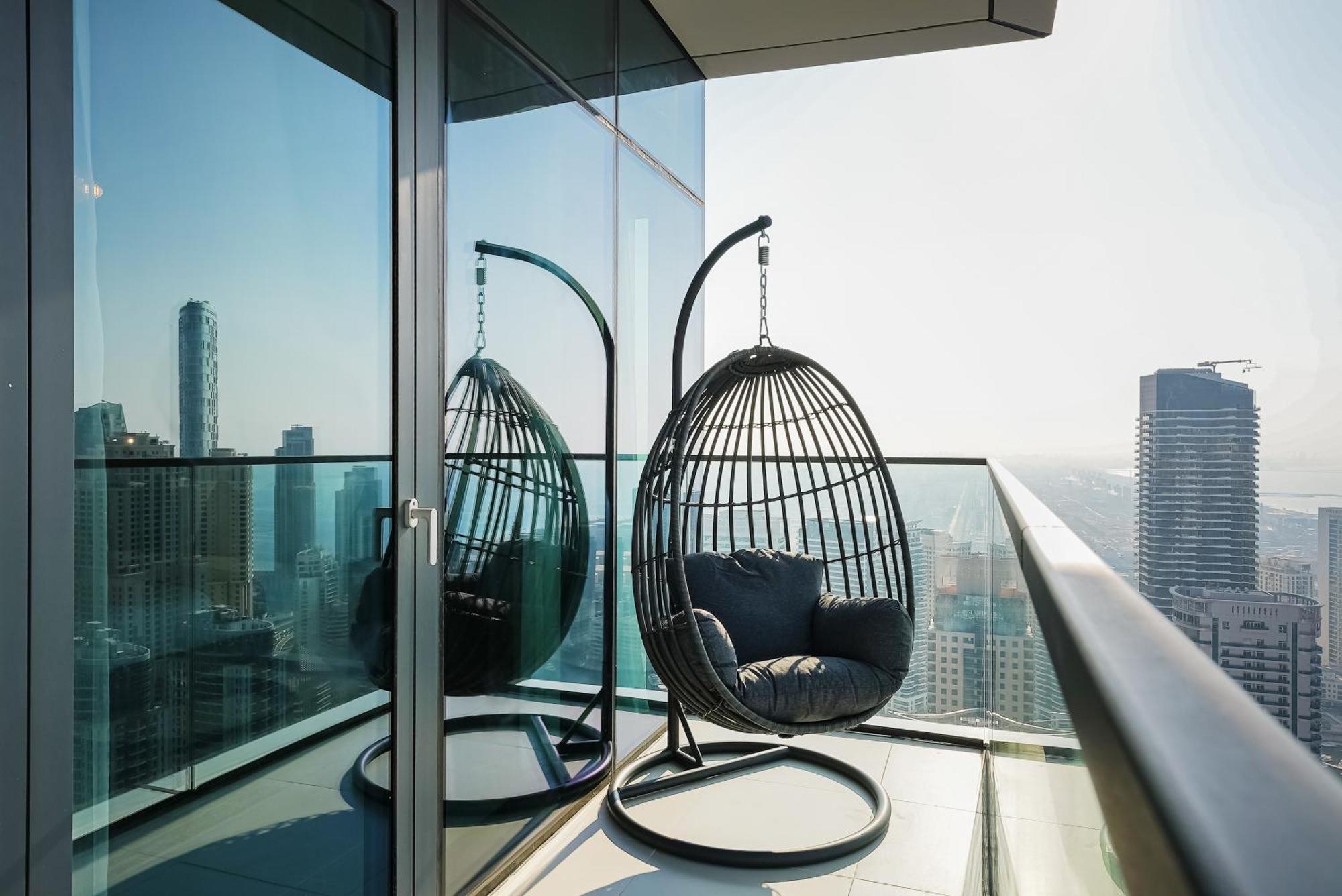 Modern 2Br High Floor Haven In Vida Dubai Marina Apartman Kültér fotó